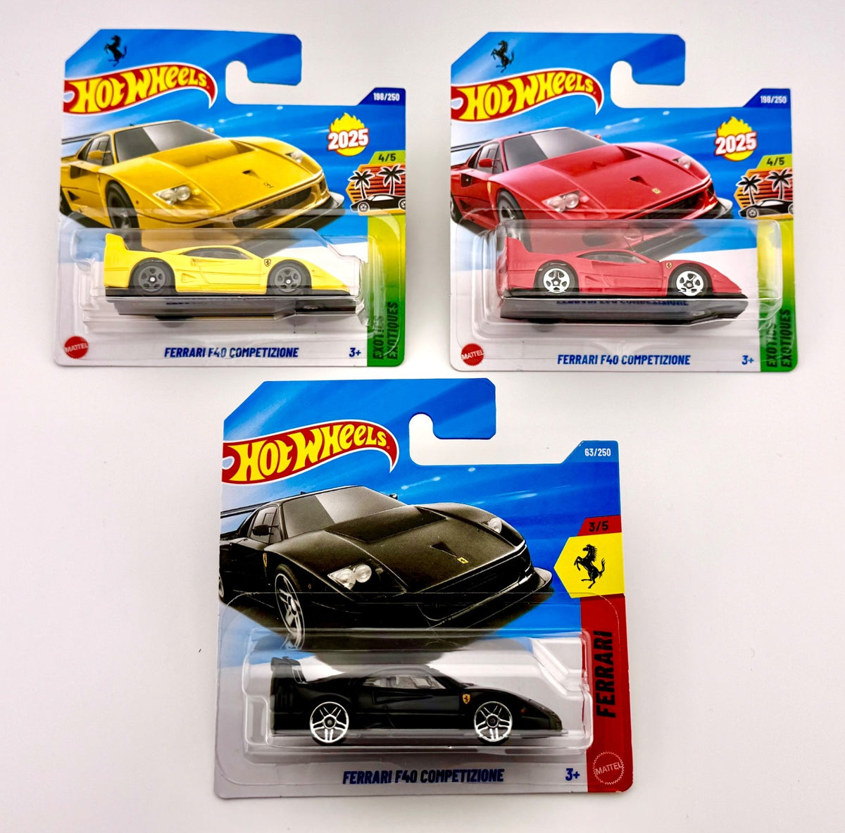 Hot Wheels x3 Cars Set - Ferrari F40 (Black, Yellow, Red) - 2025 & 2026