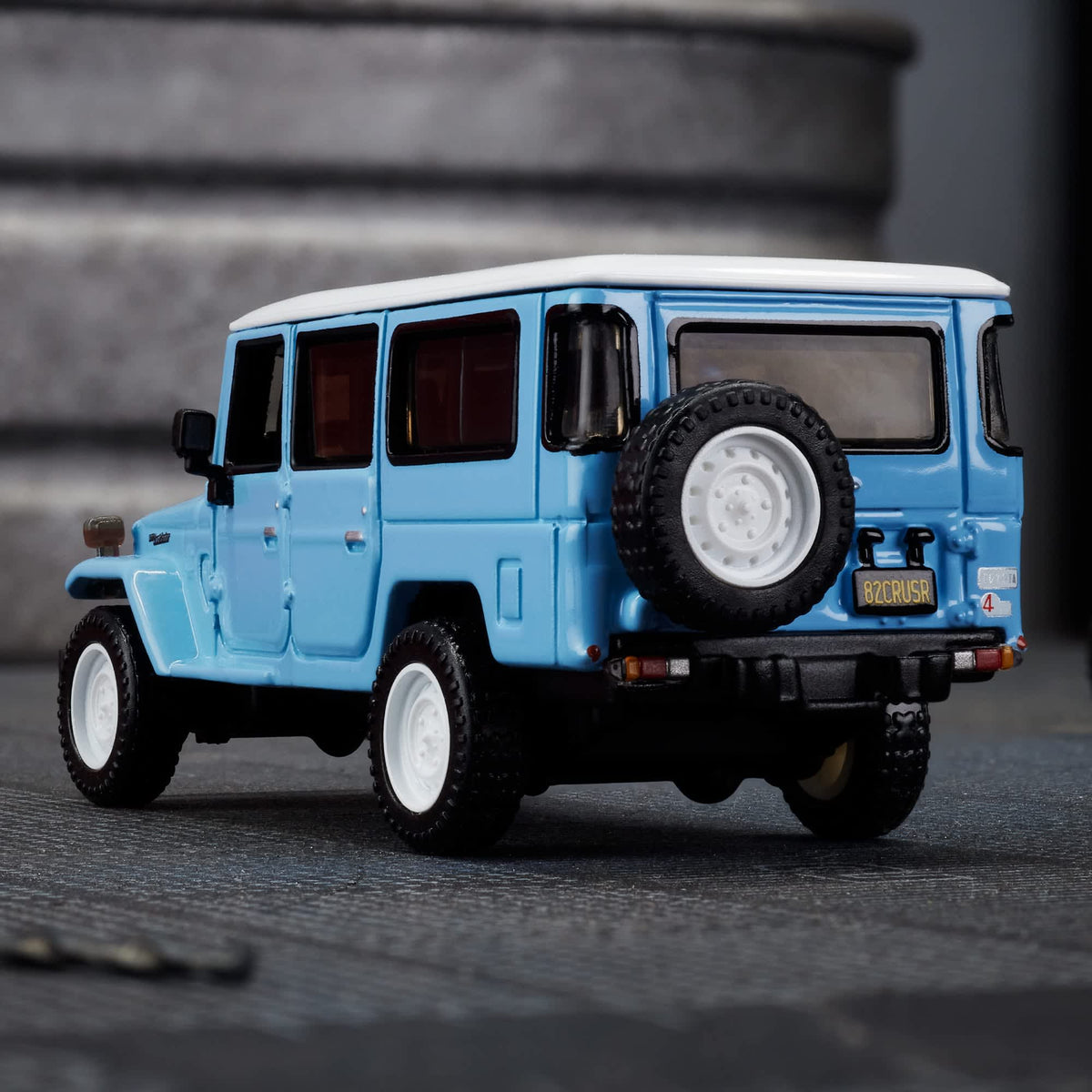 Hot Wheels Elite 64 - 1982 Toyota Land Cruiser FJ45 Troopy - Mod Shop - 1/64